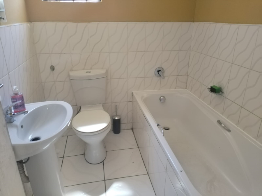 4 Bedroom Property for Sale in Haven Hills Eastern Cape